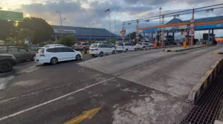 Antrean 17 Kilometer Membebani Jalur ke Pelabuhan Ketapang, Banyuwangi