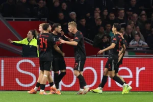 AZ Alkmaar vs Shakhtar Donetsk: Kemenangan 2-2 dan Lolos ke Semifinal Liga Konferensi