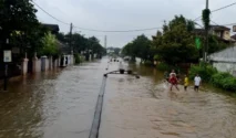 Banjir di Pondok Hijau Ciputat Tinggi Air Mencapai Satu Meter