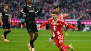 Bayern Comeback 3-2 atas Freiburg, Lennart Karl Bawa Kemenangan di Menit Akhir