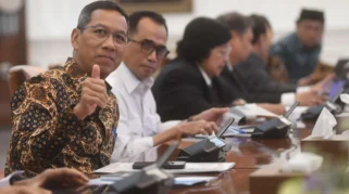 Beberapa Pekerja Jakarta Masih Menunggu Keputusan WFH Besok