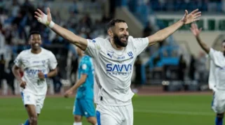 Benzema Pimpin Al‑Hilal Menang Telak, Sementara Al‑Shneef Kecam Al‑Ittihad dan Al‑Ahli