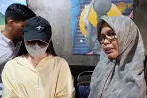 Berita Lengkap tentang Fenomena Sister: Perceraian, Kontrol Keluarga, dan Kembalinya Tokoh TV