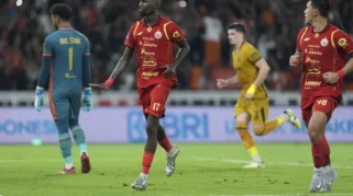 Bhayangkara FC Menang 3-2 Atas Persija, Debut Cyrus Margono Berujung Kebobolan Tiga Gol