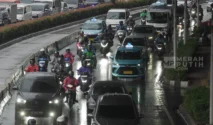 BMKG Jelaskan Penyebab Hujan Deras di Jakarta Meski Musim Kemarau Telah Dimulai
