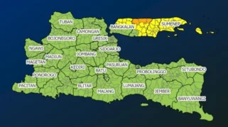 BMKG Waspada Hujan Lebat di Beberapa Kabupaten Jawa Timur