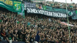 Bonek Puji Crossing Riyan Ardiansyah, Harapkan Dipermanenkan di Persebaya Surabaya