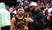Bronny James Catat Sejarah Pertama di NBA lewat Assist ke Ayahnya LeBron