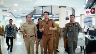 Bupati Ipuk Sidak Layanan Publik, Pastikan Normal Meski WFA