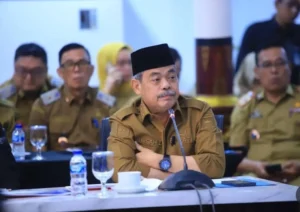 Bursah Zarnubi, Bupati Lahat yang Meminta Sekretaris DPRD Mundur, Pecah Kontroversi Viral