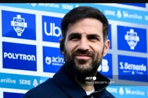 Chelsea Cari Pelatih Baru, Presiden Como Mirwan Suwarso Relakan Cesc Fabregas