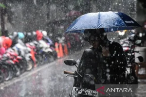 Cuaca Jakarta Selasa 21 April 2026: Pagi Berawan, Sore Berpotensi Hujan Ringan