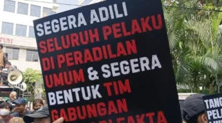 Demo Mahasiswa Desak MK Kabulkan Uji Materi UU Peradilan Militer