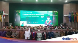 Dikukuhkan Jadi Guru Besar, Ridho Al Hamdi Angkat Isu Disfungsi Partai Politik Global