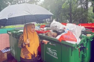 DPRD Surabaya Dorong Skema Retribusi Sampah Berat dan Peremajaan Armada Pengelola
