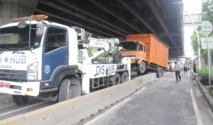 Driver Ojol Meninggal Tertabrak Truk Usai Pindah ke Jalur Cepat di Jakarta Utara