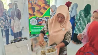 Dua Kartini Pesisir Rembang Kembangkan Inovasi Olahan Ikan Bernilai Jual Tinggi