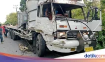 Dua Truk Tabrakan di Muratara, Sumsel, Sopir Tewas Terbakar