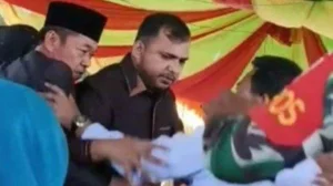 Dua Wanita di Parepare Bertengkar Memperebutkan Pria, Jadi Tontonan Warga