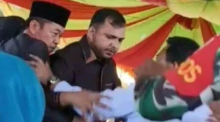 Dua Wanita di Parepare Bertengkar Memperebutkan Pria, Jadi Tontonan Warga