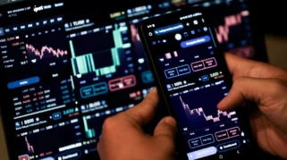 Duo Emiten Unggas JPFA dan CPIN Catat Kinerja Impresif di 2025