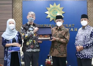 Duta Besar Inggris Puji Pendidikan Karakter Muhammadiyah di Yogyakarta