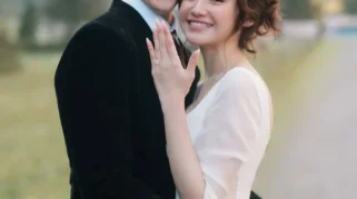 El Rumi beri mahar 2.026 poundsterling dan emas kepada Syifa Hadju