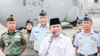 Enam Pesawat Tempur Kawal Penerbangan Presiden Prabowo pada HUT Ke‑80 TNI AU
