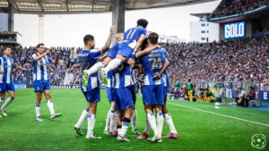 Estoril vs Porto: Porto Menang 3-1 di Estádio Municipal, Memperpanjang Kepemimpinan Liga