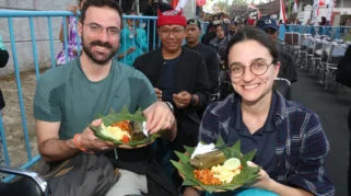 Festival Janda Reni Kenalkan Kuliner Sego Lemeng dan Kopi Uthek di Banjar, Banyuwangi