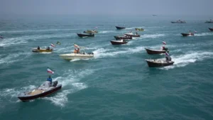 Foto: Potret Selat Hormuz Saat Ditutup Lagi Menambah Ketegangan Regional