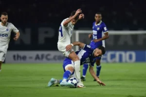 Frans Putros Bawa Irak Lolos ke Piala Dunia 2026, Persib Dukung dengan Bangga