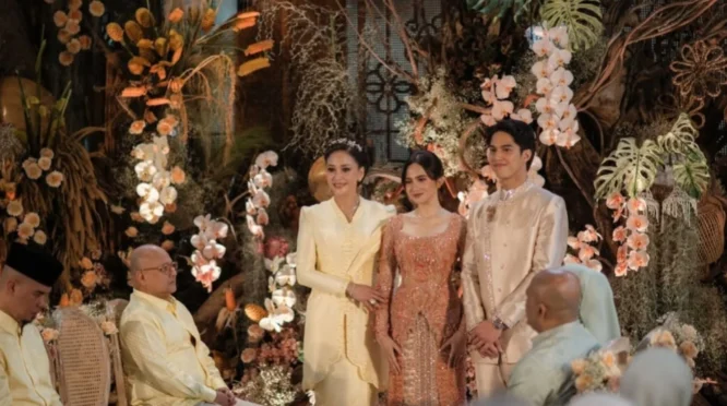 Geng Memamyu Tampil Totalitas di Pernikahan Syifa Hadju, Menambah Kehangatan Acara