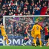 Genoa vs Pisa: Kemenangan 2-1 Pastikan Posisi Aman Genoa di Serie A