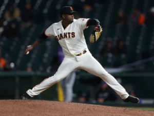 Gregory Santos Kembali Dipanggil ke MLB oleh San Francisco Giants