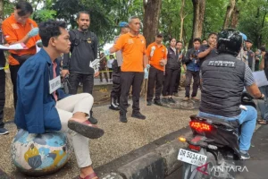 Gubernur Pramono Panggil Semua PPSU Usai Terungkap Manipulasi Foto AI di JAKI