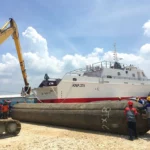 Habitat Kera Siak Terancam: Deforestasi, Kebijakan Polisi, Proyek Seragam, dan Investasi Galangan Kapal