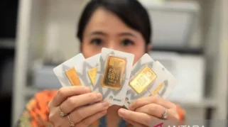 Harga emas Antam di Pegadaian hari ini, Kamis 16 April 2026 turun tipis