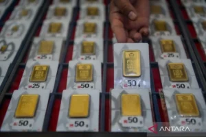 Harga Emas Antam Turun Rp65.000 per Gram, Catat Harga Lengkap 3 April 2026