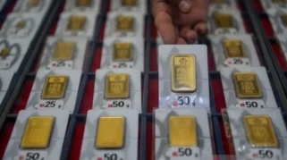 Harga Emas Antam Turun Rp65.000 per Gram, Catat Harga Lengkap 3 April 2026