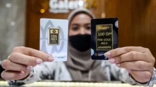 Harga Emas Hari Ini Anjlok: Antam, UBS, dan Galeri24 Serentak Turun