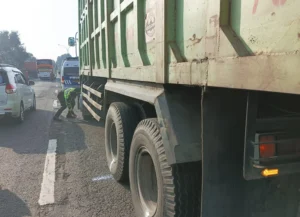 Ibu dan Anak Meninggal Dunia di Jombang Usai Motor Menabrak Truk Parkir