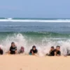 Ibu dan Anak Selamat dari Rip Current di Pantai Sundak Gunungkidul