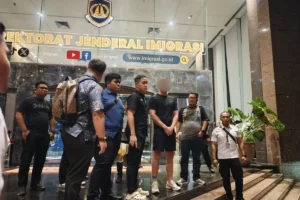 Imigrasi Amankan Dua Warga Australia yang Tahanan Kota Kabur ke Merauke