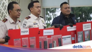 Imigrasi Ungkap Penyelundupan Manusia ke Australia, Tiga Warga Pakistan Ditangkap