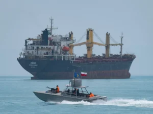 Inggris Pimpin Koalisi 35 Negara Cari Solusi Buka Selat Hormuz di Tengah Krisis Energi