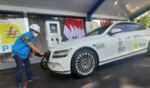 Insentif Kendaraan Listrik Masih Dalam Pembahasan, Kata Menteri Keuangan Purbaya