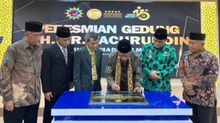Intelektual Harus Membebaskan dan Mencerahkan Kehidupan Masyarakat, Tegaskan Ketua Umum Muhammadiyah