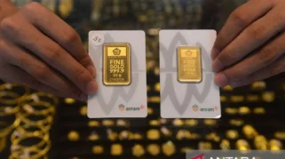 Investasi Emas di Tengah Ekonomi Tidak Pasti: Aman atau Berisiko?