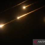 IRGC Luncurkan Gelombang Ke-100 Serangan Rudal, Kenang Pemimpin Hezbollah yang Meninggal